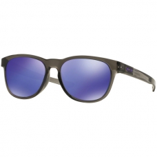 Oakley OO9315 Grey Smoke Lense Colour Violet Iridi